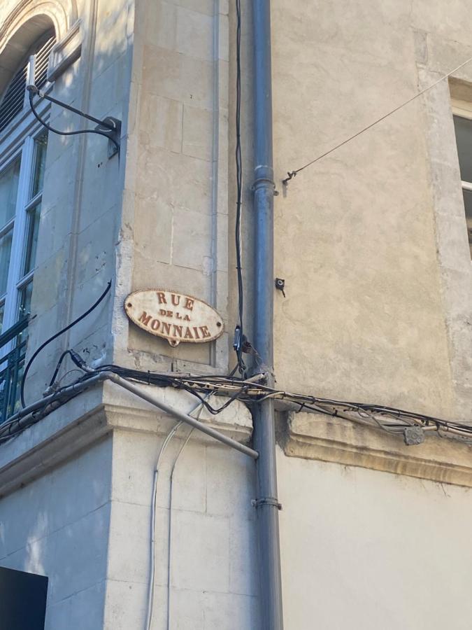 La Halte Des Arenes De Nimes Appartement De Charme Terracotta Nîmes Exterior foto